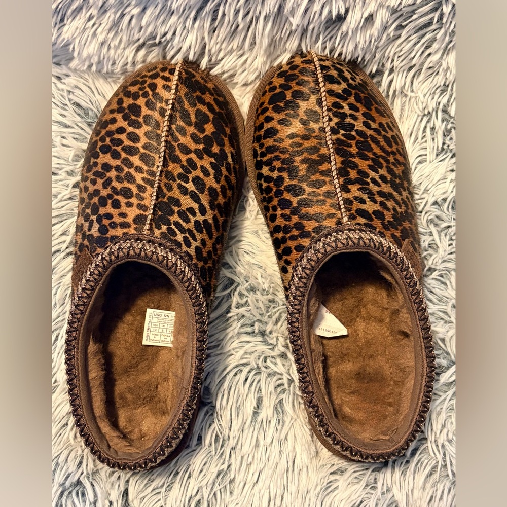 UGG Tasman Caspian Slippers EUC - Picture 6 of 12